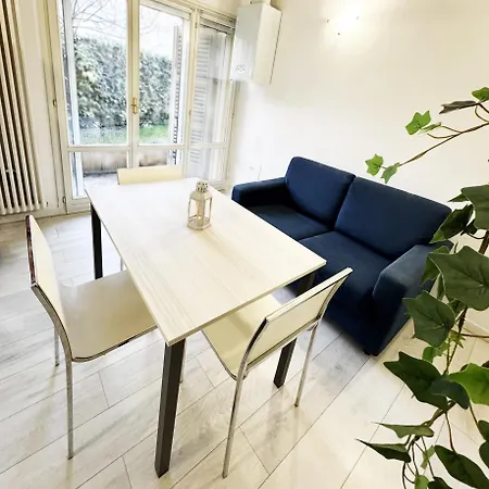Atena - Casa Indipendente E Romantica Anche A Apartman